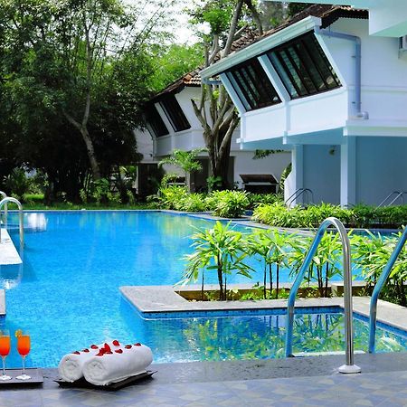 Nihara Resort&Spa Cochin Kochi Exterior foto