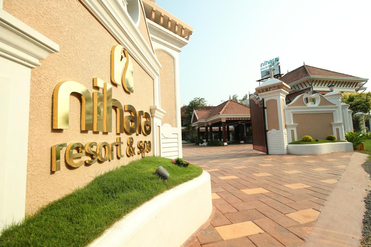 Nihara Resort&Spa Cochin Kochi Exterior foto