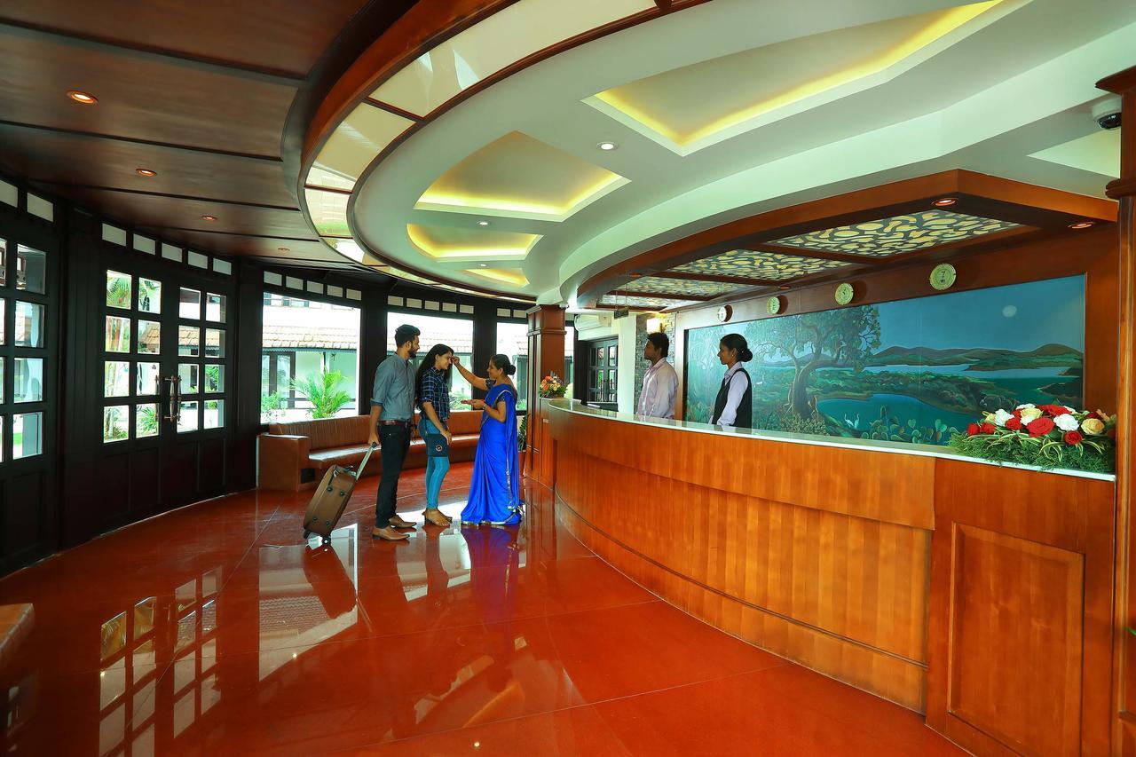 Nihara Resort&Spa Cochin Kochi Exterior foto