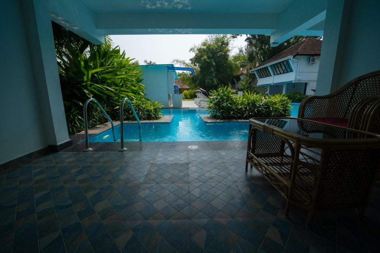 Nihara Resort&Spa Cochin Kochi Exterior foto